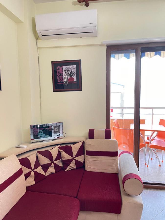 Sea View Apartment/Beach/City Center/Wifi Durrës Buitenkant foto